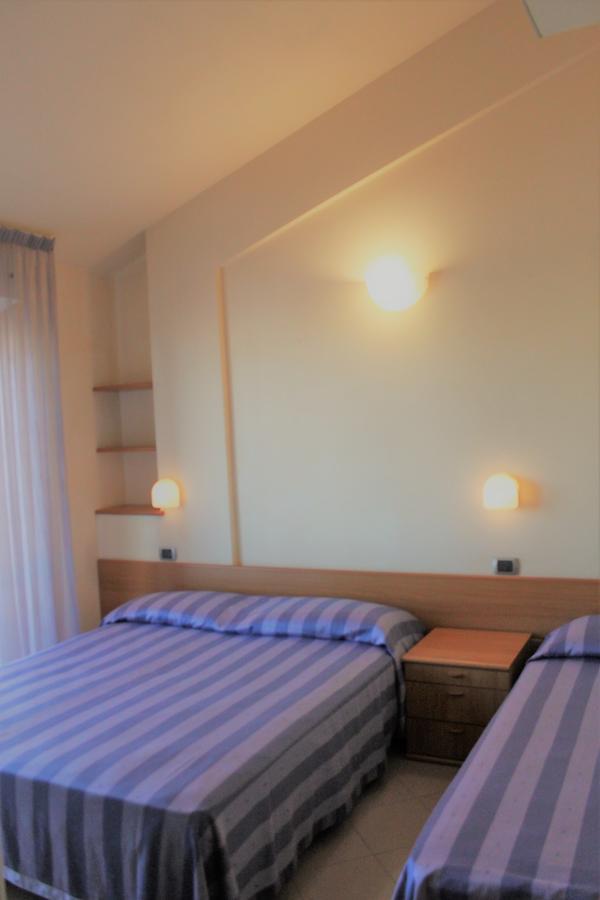 Residence Myricae Bellaria-Igea Marina Exterior foto